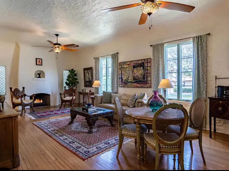 302 Fordham Dr — Photo 3