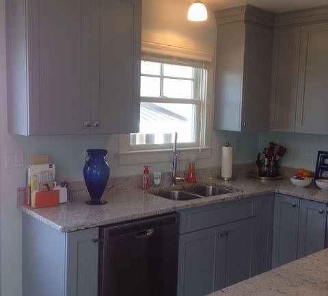 Kitchen--has island and all appliances