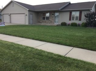 906 Matthew Ln, Kaukauna, WI 54130