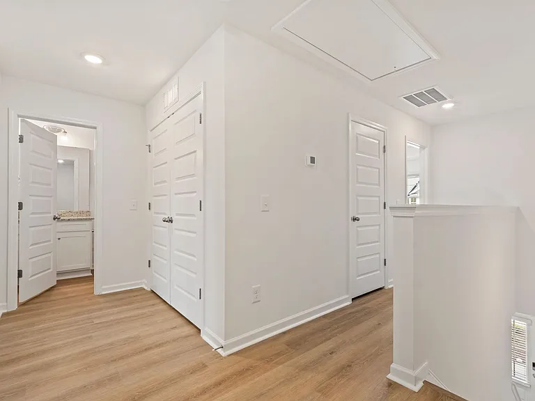 212 Wiltshire Mill Dr — Photo 9