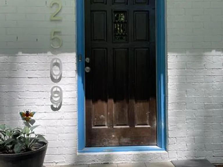 2509 Skyland Trl — Photo 2