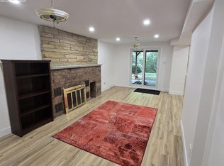 18 Lippincott Ct #Basement, Richmond Hill, ON L4C 7M4