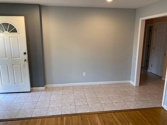2nd image of 16 Ann Ln #1
