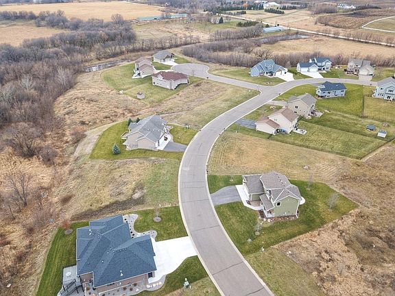 5th image of 3178 Aaron Dr