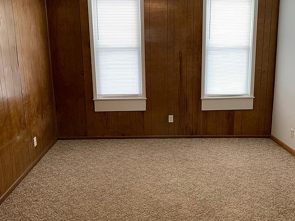 2nd image of 420 Tonti St #1