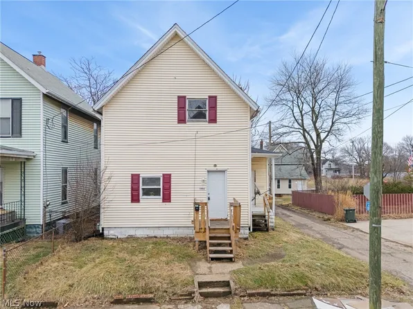 1024 Rex Ave NE, Canton, OH 44704