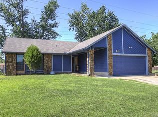 13202 E 35th Pl, Tulsa, OK 74134