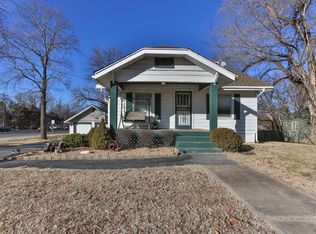 1527 W Nichols St, Springfield, MO 65802