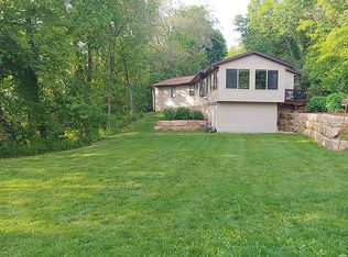 3923 Scenic Bluff Rd, Thomson, IL 61285