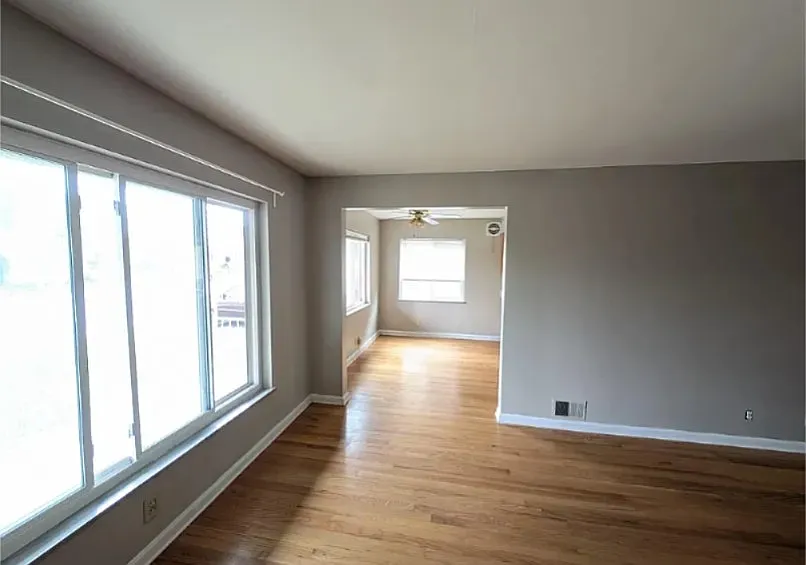 831 S Fort Thomas Ave — Photo 4