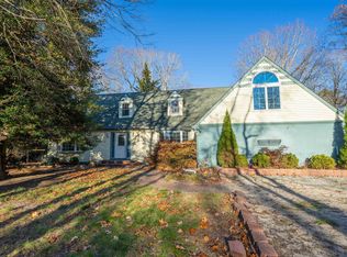 42 Robin Dr, Cape May Court House, NJ 08210