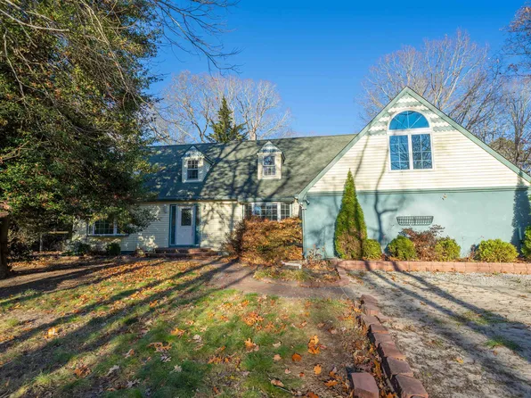 42 Robin Dr, Cape May Court House, NJ 08210