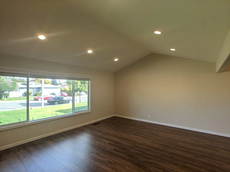 1032 Cassia Way — Photo 6