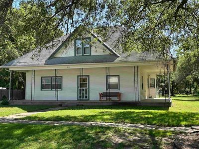 414 N Main St, Belle Plaine, KS, 67013