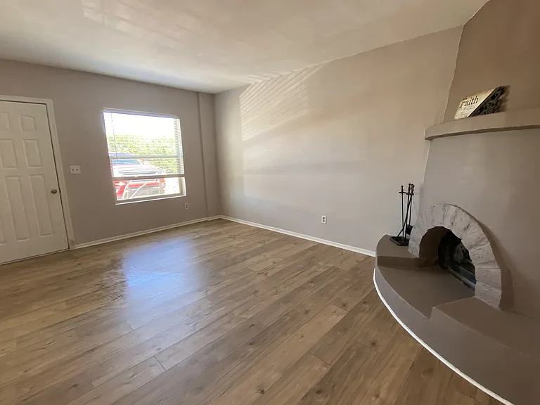 1841 W La Osa St — Photo 3