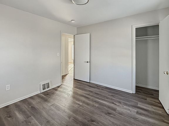 5th image of 3322 Birchwood Ave SW