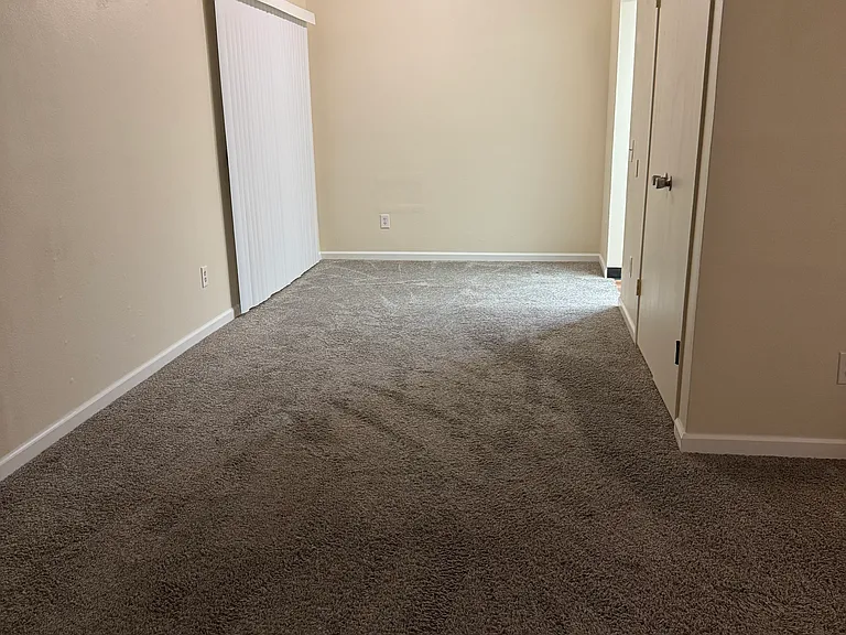 2429 Court St — Photo 9