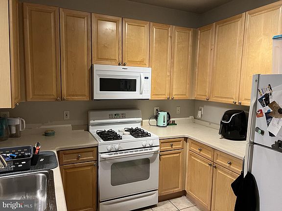3rd image of 9480 Virginia Center Blvd Unit 132