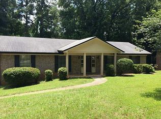 2896 Revere Ct, East Pt, GA 30344