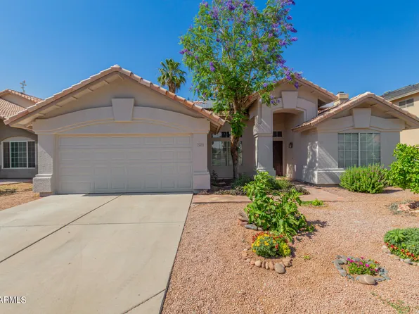 568 W RAWHIDE Avenue, Gilbert, AZ 85233