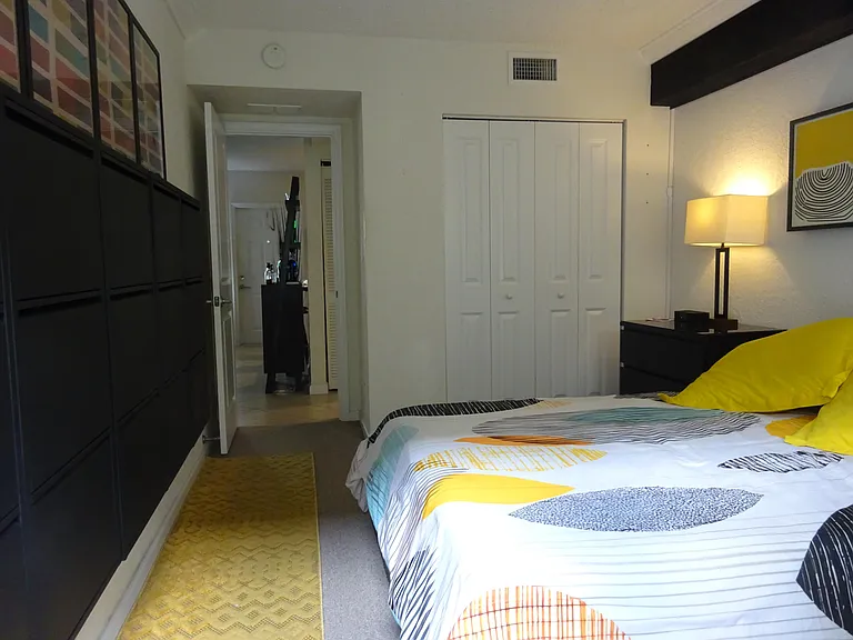 2660 NE 8th Ave #208 — Photo 9