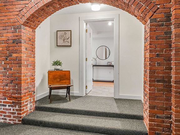3rd image of 609 State Street #1