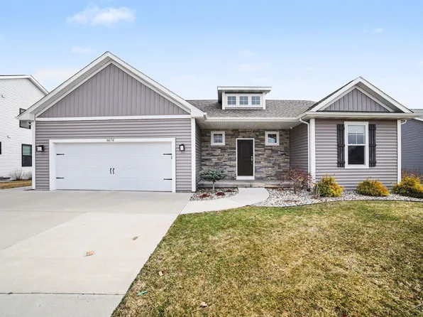8674 Oakhill Dr, Freeland, MI 48623
