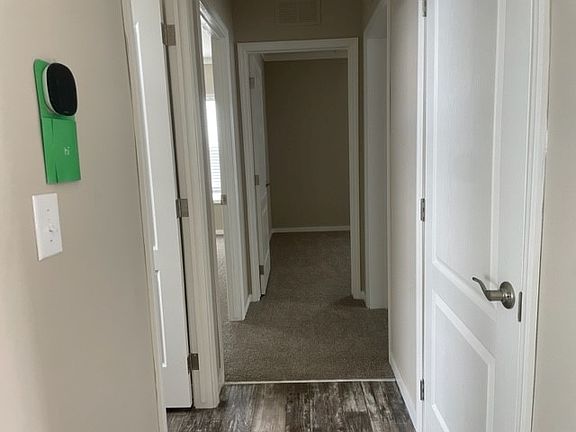 4th image of 133 Welch St #184