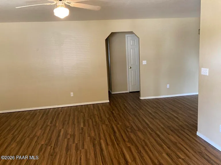8424 E Stevens Dr #2 — Photo 3