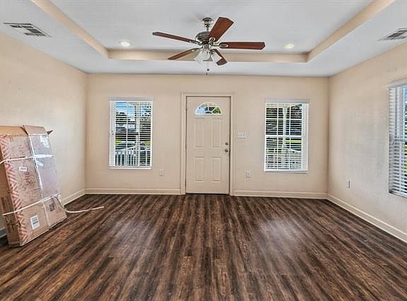 3rd image of 3118 1st Ave #A