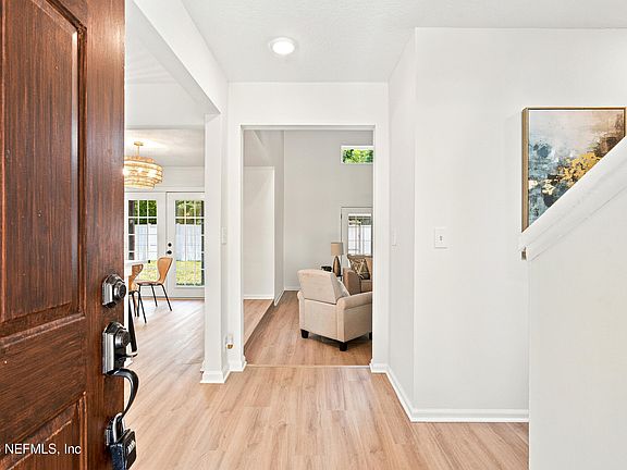 4th image of 13693 PICARSA Drive