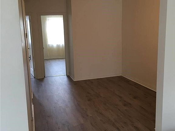 4th image of 155-10 41st Ave #2