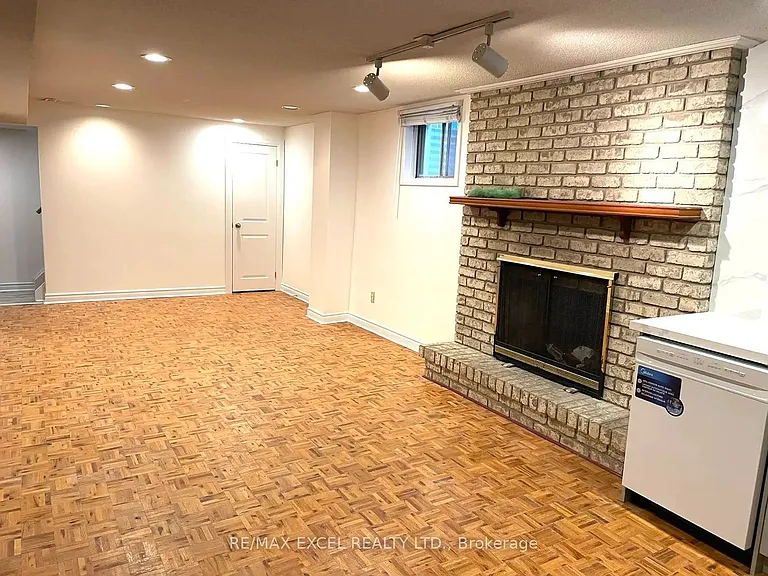1474 Bough Beeches Blvd #BASEMENT — Photo 8