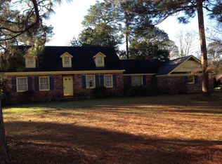 134 Oak Cliff St, Baxley, GA 31513