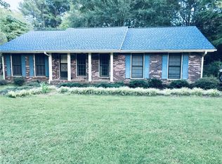 3920 Grove Trl, Loganville, GA 30052