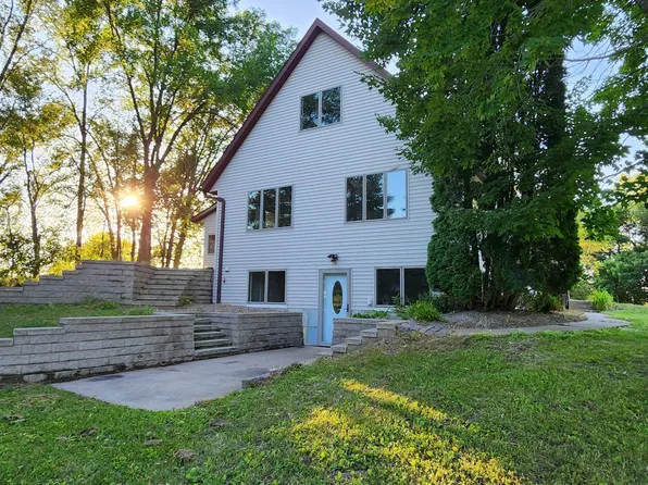 9961 Abert Ave NE, Monticello, MN 55362