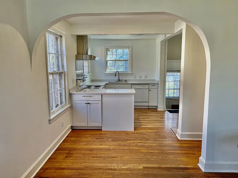 Arched feature