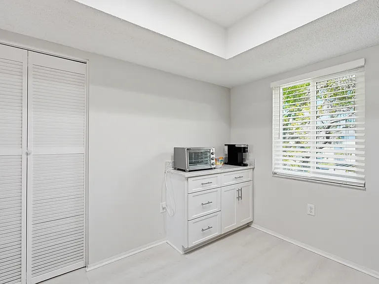 240 Cypress Ln #240 — Photo 14