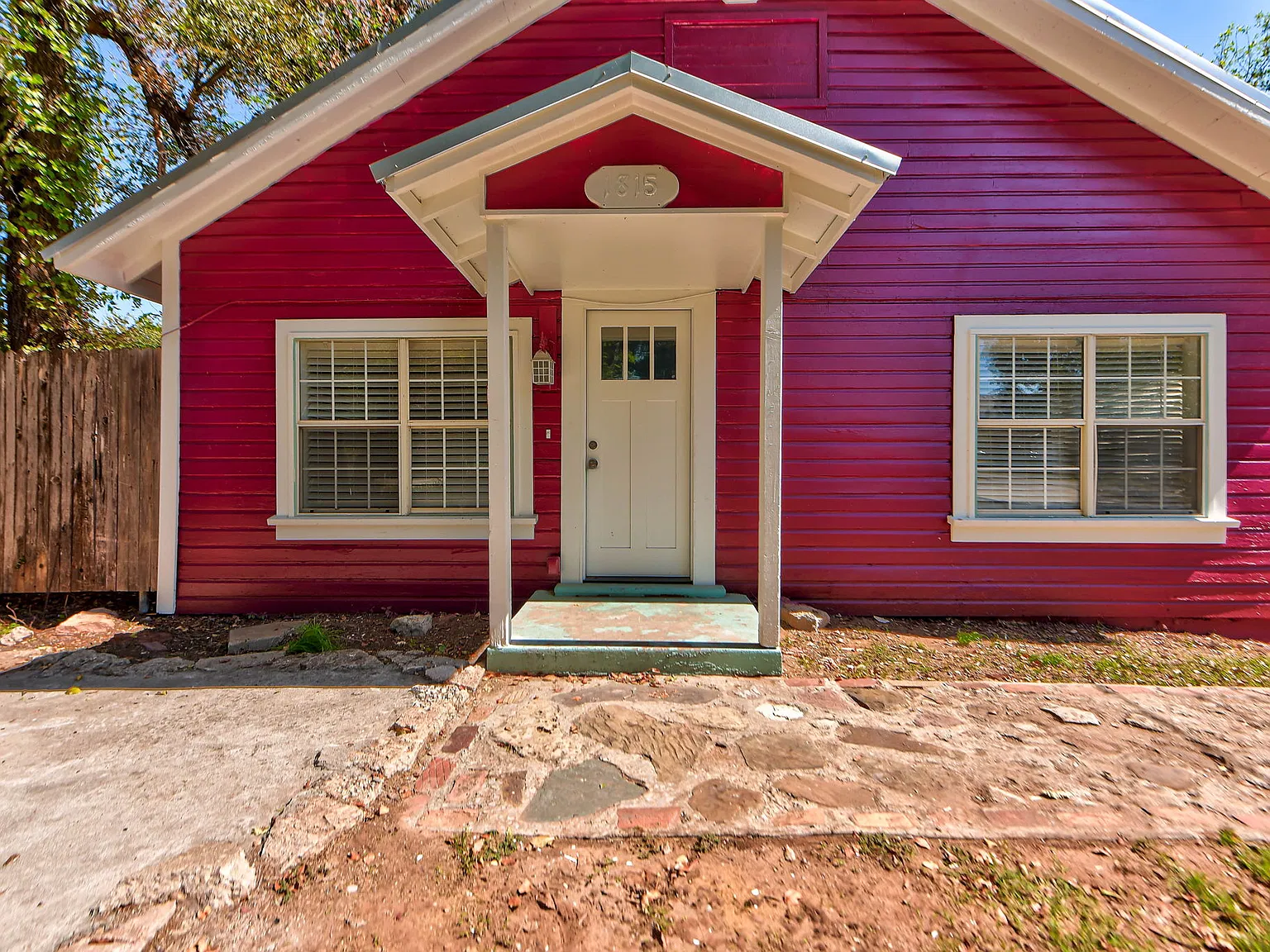 1815 Oklahoma Avenue - 1 — Photo 2