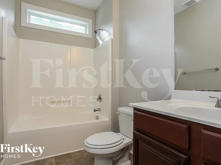 5121 Lundy Dr — Photo 10