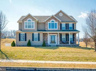 13 Tyler Dr, Hanover, PA 17331