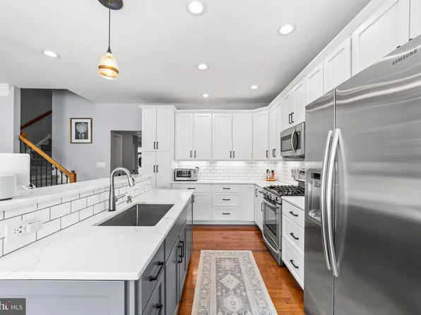 3057 E Brighton St, Furlong, PA 18925