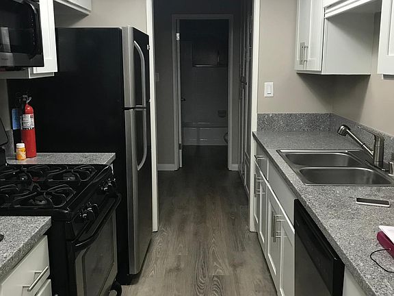 4th image of 10014 Ben Hur Ave APT C
