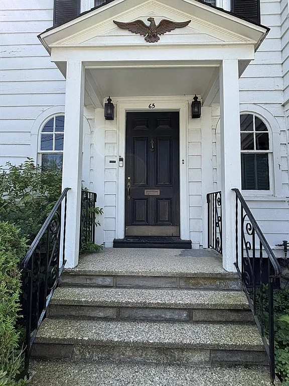 2 bed, 1.0 bath, 1344 sqft, $2,800 — Photo 2