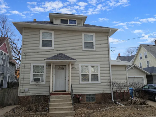 109 N May St, Aurora, IL 60506