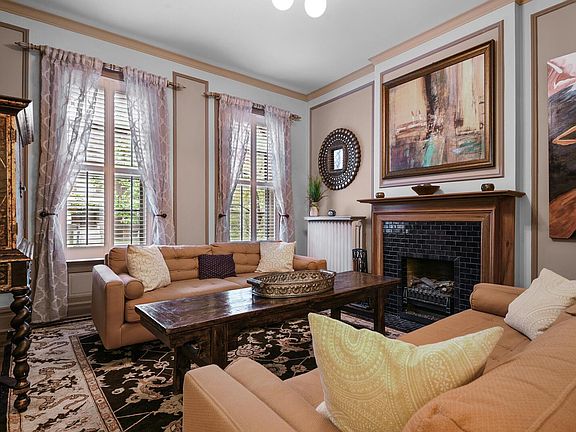 4th image of 3522 Arsenal St