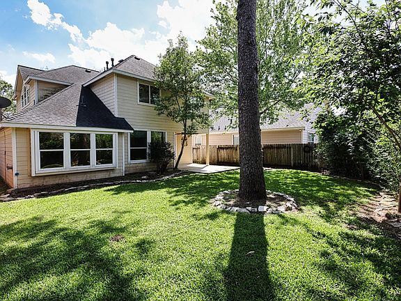 4th image of 15218 Ledgewood Park Dr