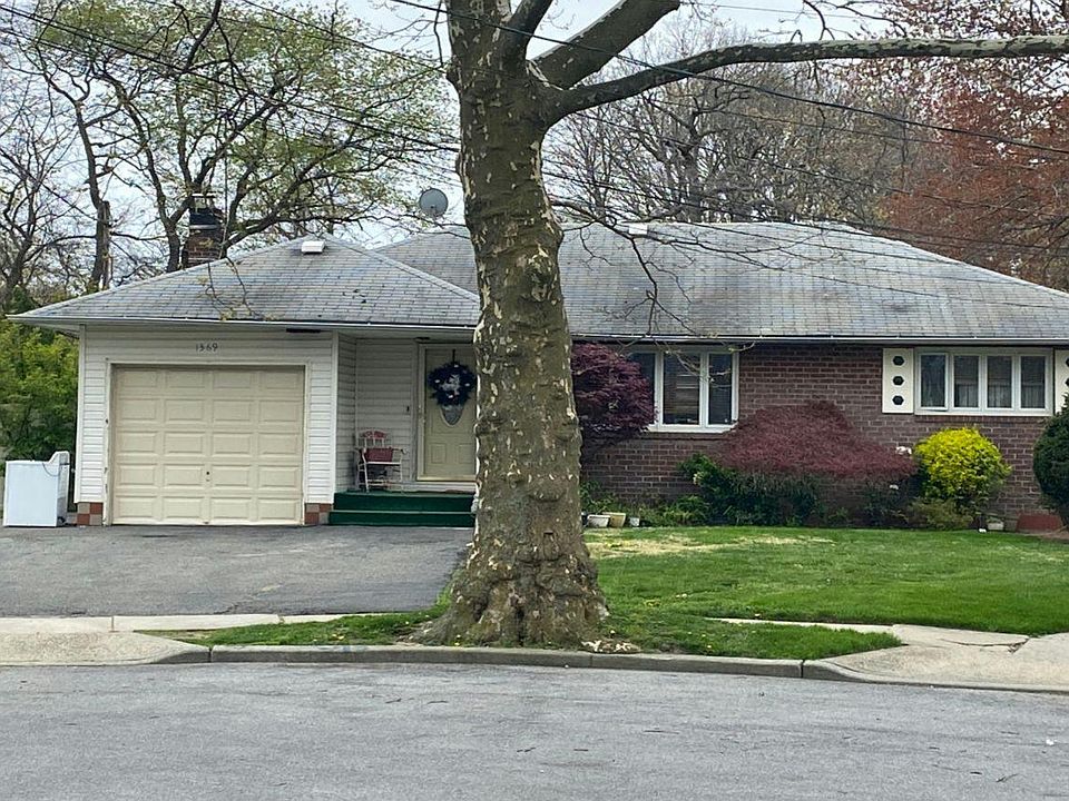 1st image of 1369 Carole Ct