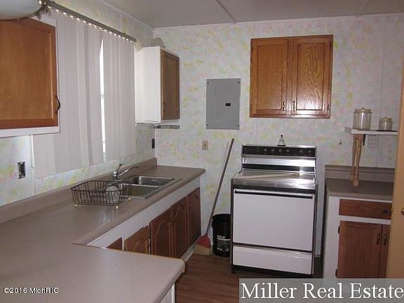 2nd image of 2046 Howard Point Dr