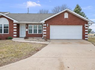 918 S Chicago St #918, Geneseo, IL 61254